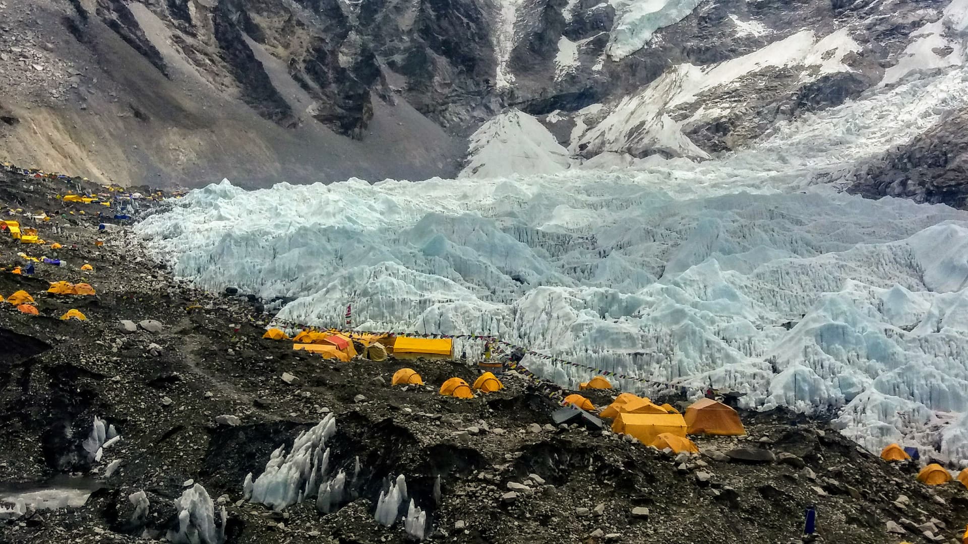 Everest Base Camp - Nepal View Treks
